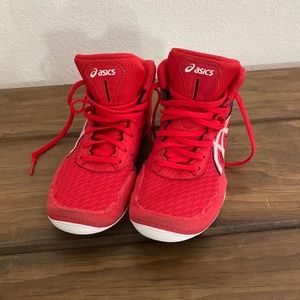 Boys ASICS wrestling shoes